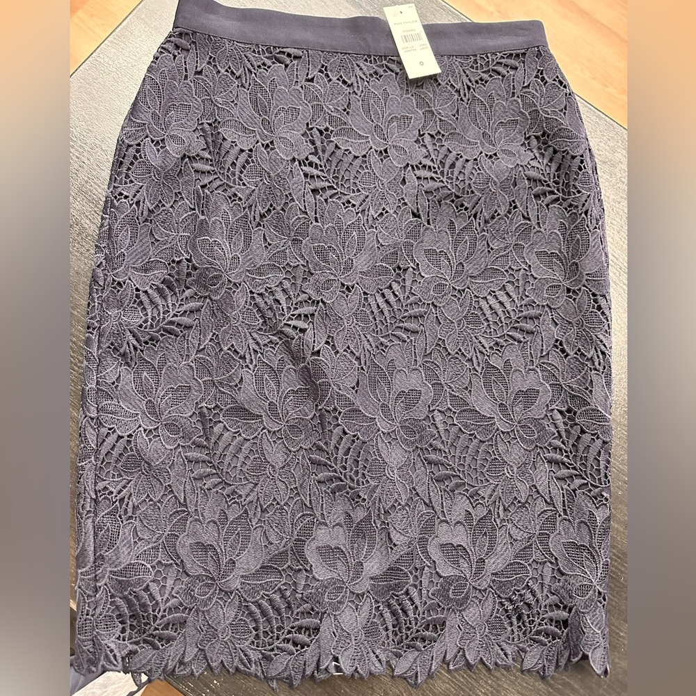 Ann Taylor Floral Lace Navy Pencil Skirt 0